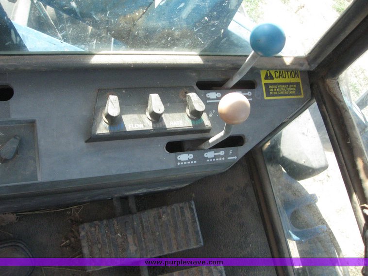 image for item 6243 1992 Ford 9030-92 bi-directional tractor