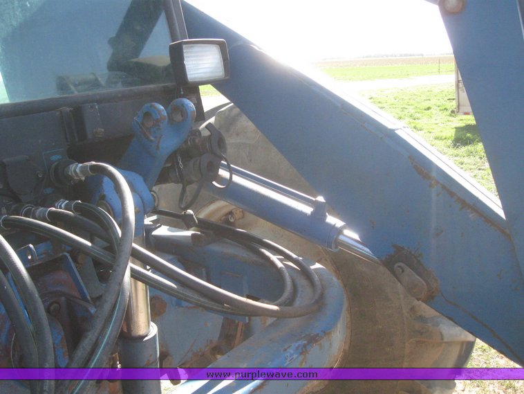 image for item 6243 1992 Ford 9030-92 bi-directional tractor