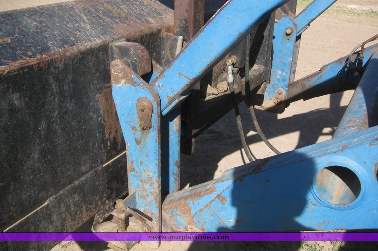 image for item 6243 1992 Ford 9030-92 bi-directional tractor