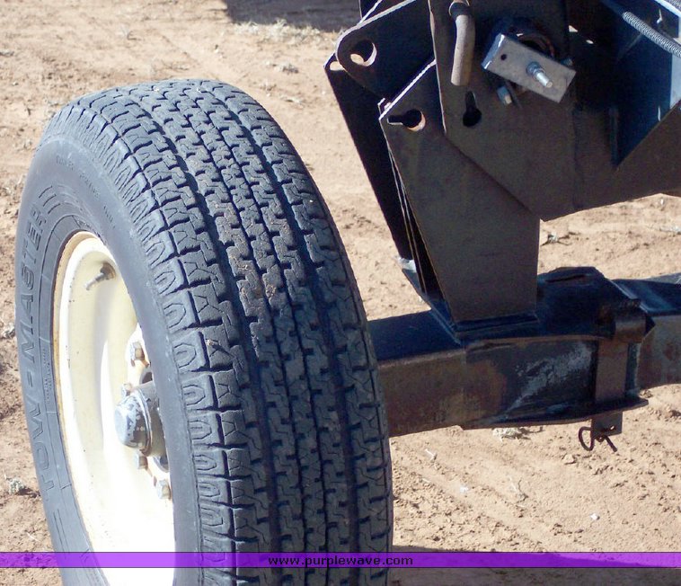 image for item 6244 1995 Mac Don 960 draper platform