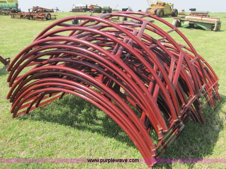 image for item 6723 (6) round bale feeders