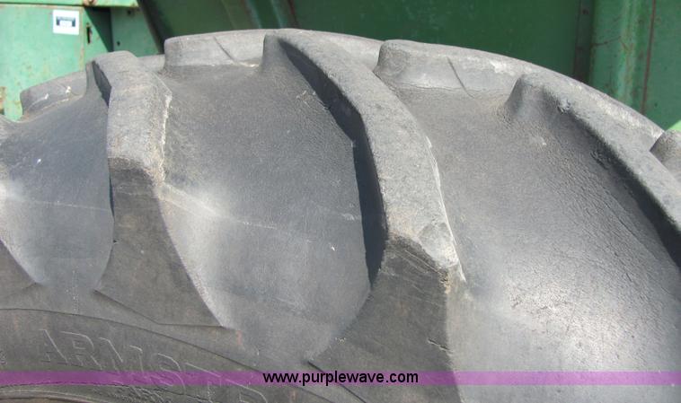 image for item 6738 John Deere 3010 tractor