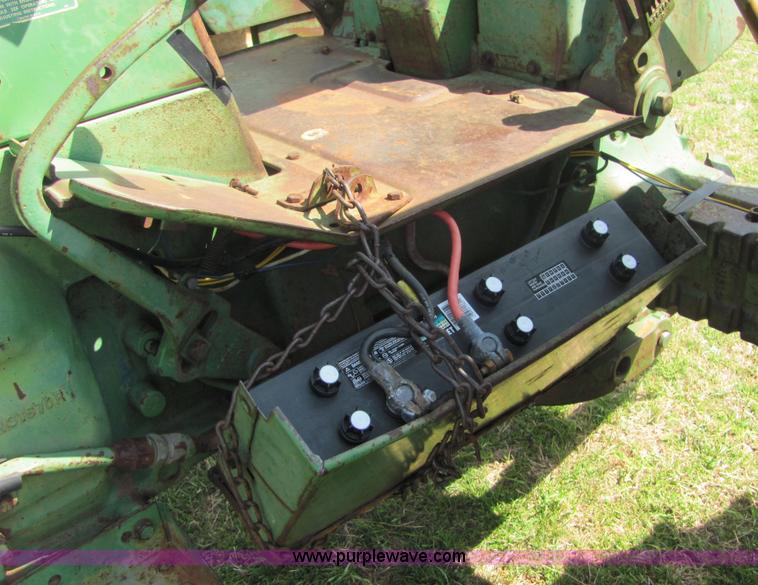 image for item 6738 John Deere 3010 tractor