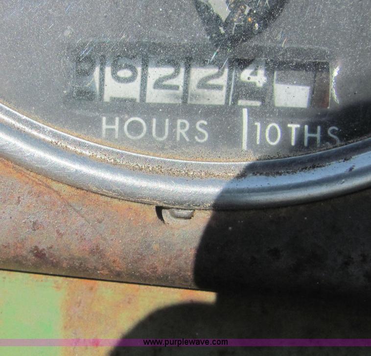 image for item 6738 John Deere 3010 tractor