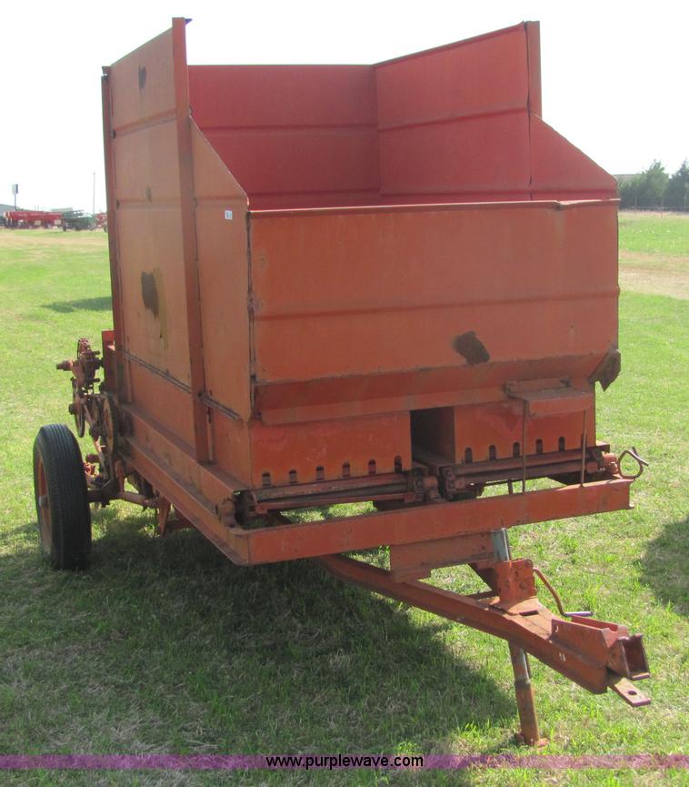 image for item 6765 Two row Bermuda grass springer