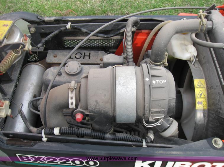 image for item 2132 2001 Kubota BX2200 riding lawn mower