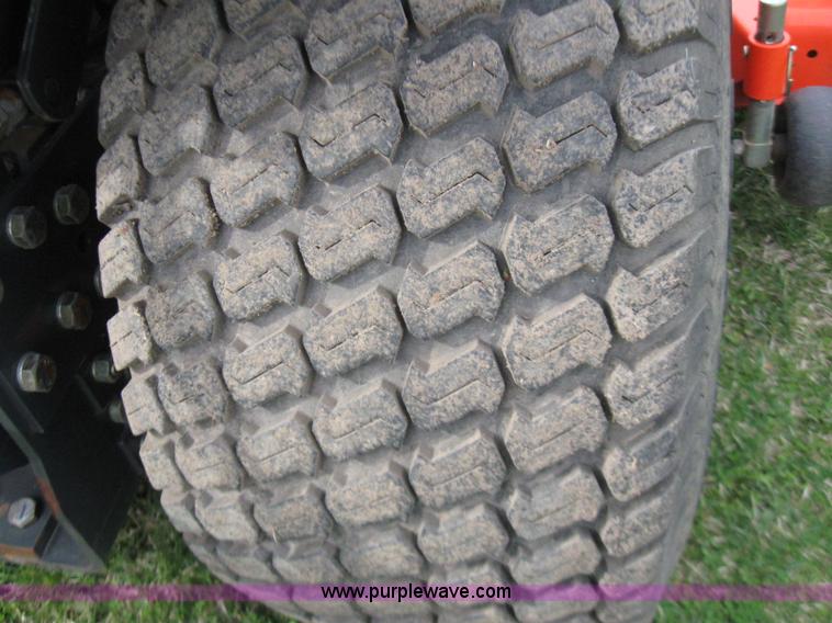 image for item 2132 2001 Kubota BX2200 riding lawn mower