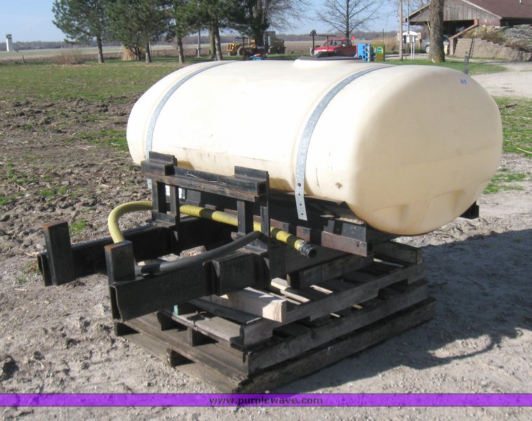 image for item 2134 Sprayer Specialties 300 gallon eliptical tank with tractor mount bracket