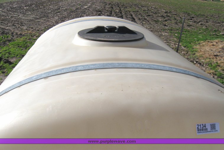 image for item 2134 Sprayer Specialties 300 gallon eliptical tank with tractor mount bracket