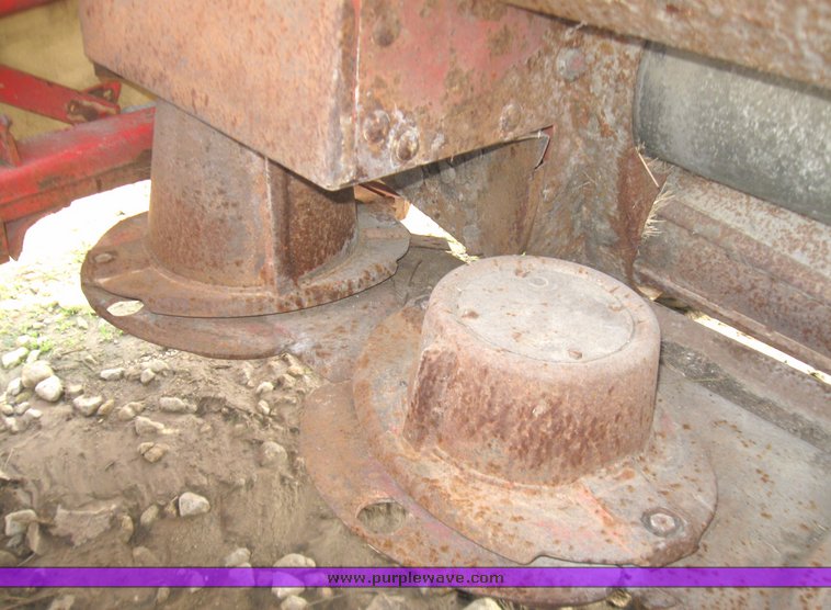 image for item 2136 Krone 9' 4" rotary swather