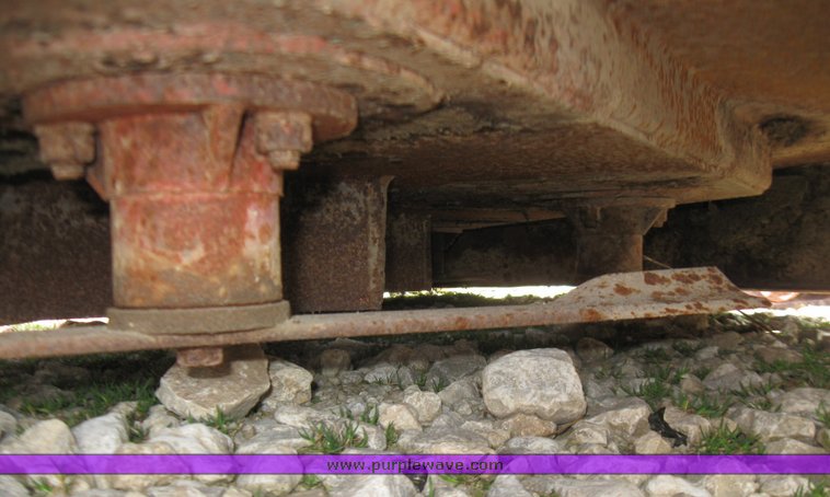 image for item 2138 Brush Hog ATH720 6' finish mower