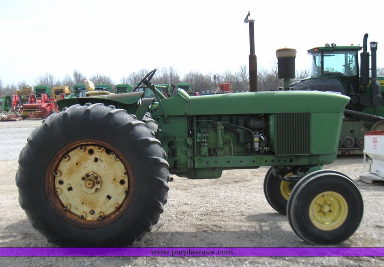 image for item 2139 1965 John Deere 4020 tractor