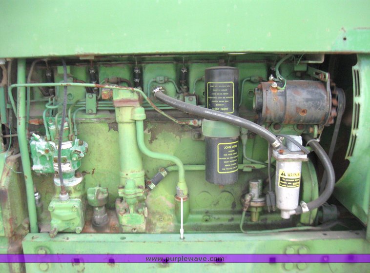 image for item 2139 1965 John Deere 4020 tractor