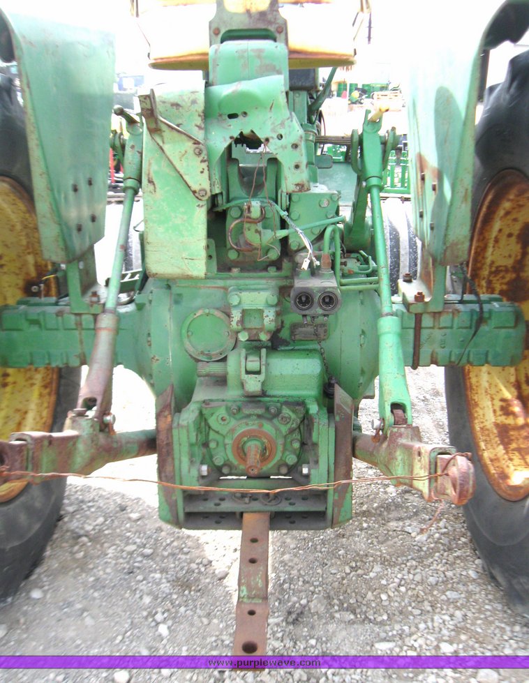 image for item 2139 1965 John Deere 4020 tractor