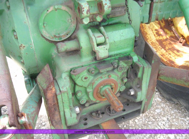 image for item 2139 1965 John Deere 4020 tractor