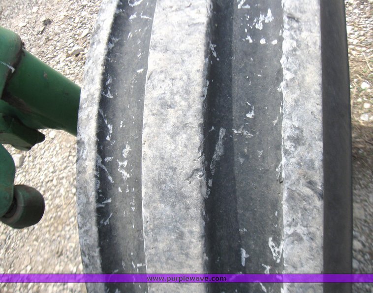 image for item 2139 1965 John Deere 4020 tractor