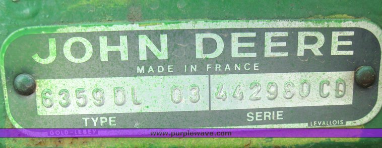 image for item 2144 1980 John Deere 2940 tractor