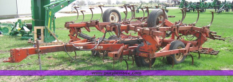 image for item 2146 White 226 field cultivator