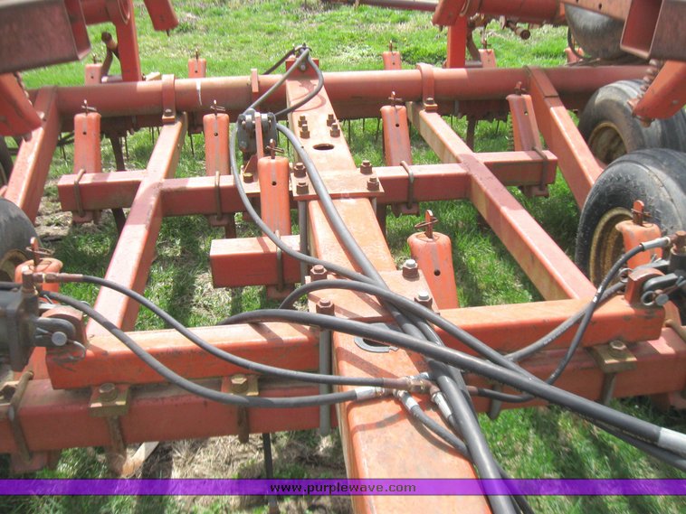 image for item 2146 White 226 field cultivator