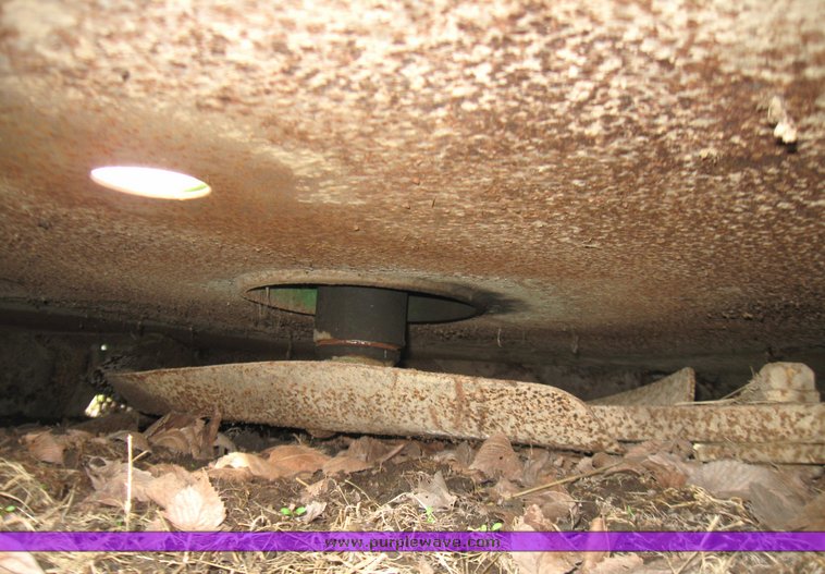 image for item 2148 John Deere 709 rotary cutter