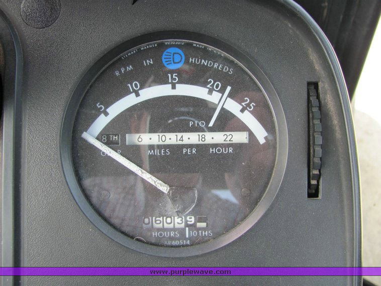 image for item 3030 1978 John Deere 4440 tractor