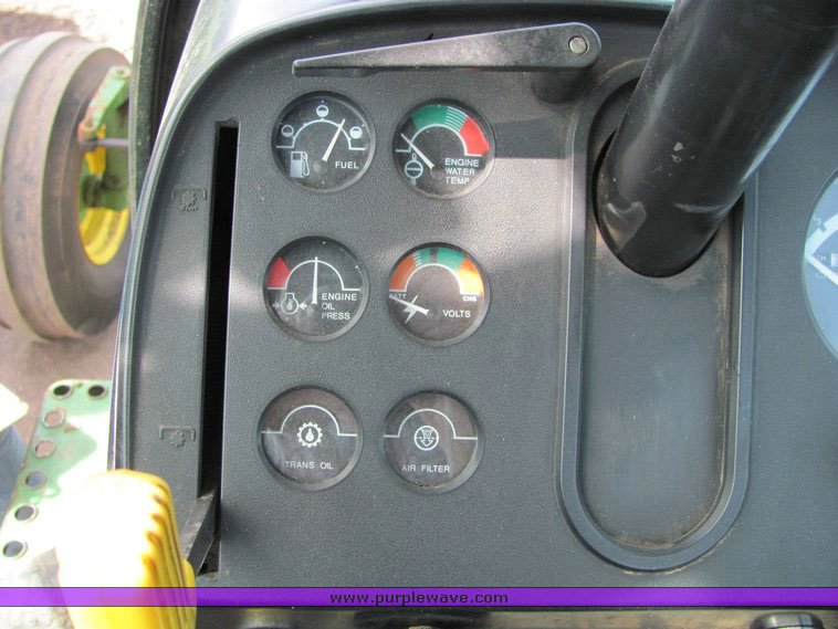 image for item 3030 1978 John Deere 4440 tractor