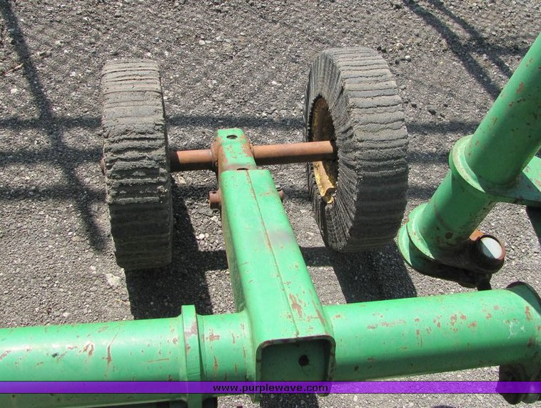 image for item 3031 John Deere 2018 bat wing rotary mower