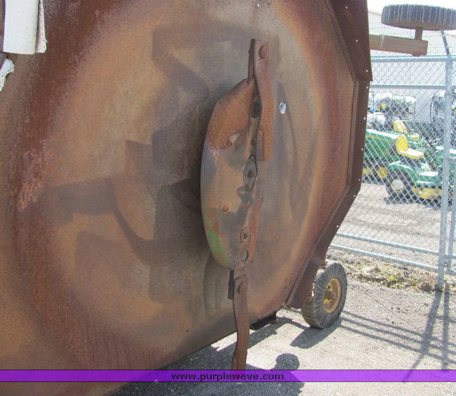 image for item 3031 John Deere 2018 bat wing rotary mower