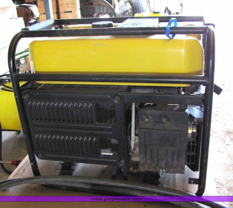 image for item 3037 John Deere 3200 generator