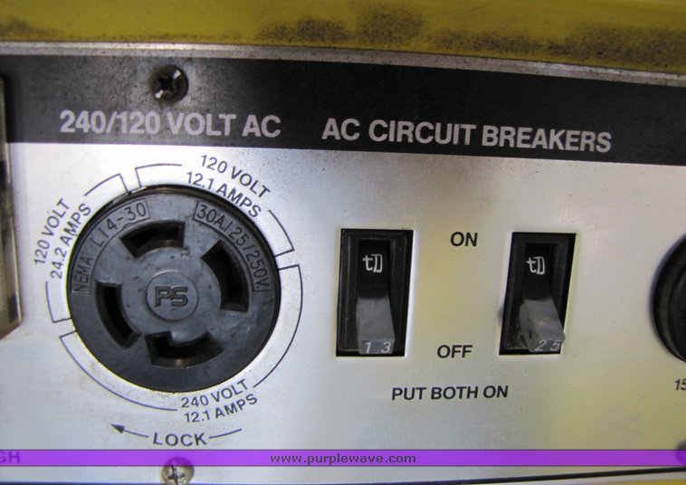 image for item 3037 John Deere 3200 generator