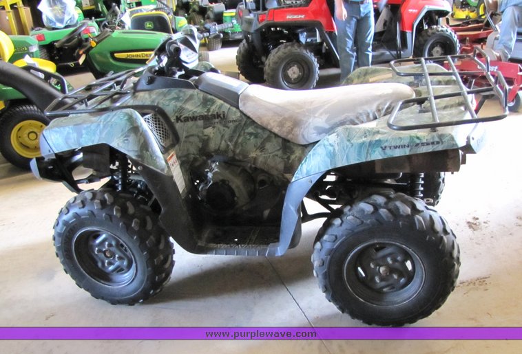 image for item 3039 2005 Kawasaki Brute Force 750cc ATV