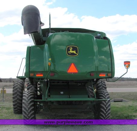 image for item 3060 2008 John Deere 9770 STS combine