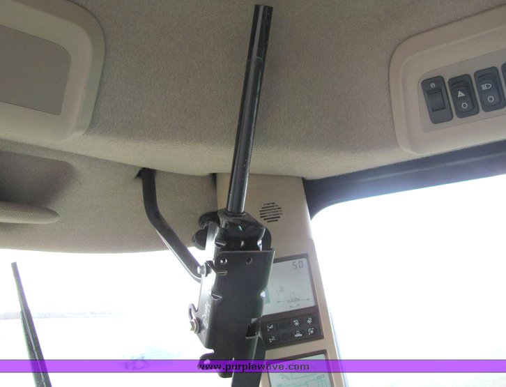 image for item 3060 2008 John Deere 9770 STS combine