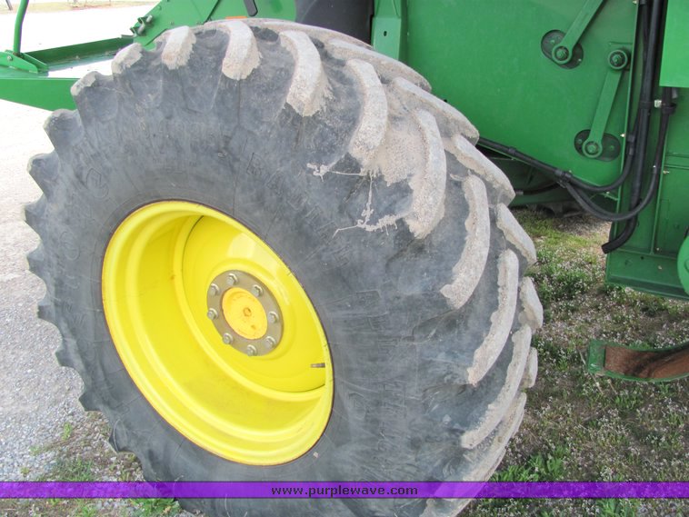 image for item 3060 2008 John Deere 9770 STS combine