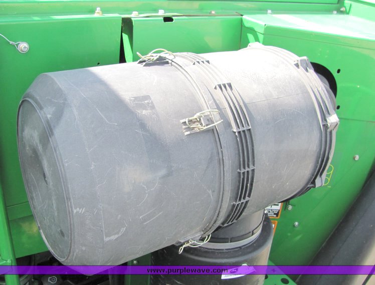 image for item 3060 2008 John Deere 9770 STS combine