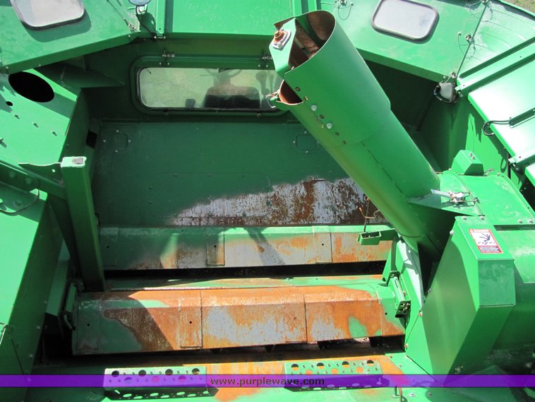 image for item 3060 2008 John Deere 9770 STS combine