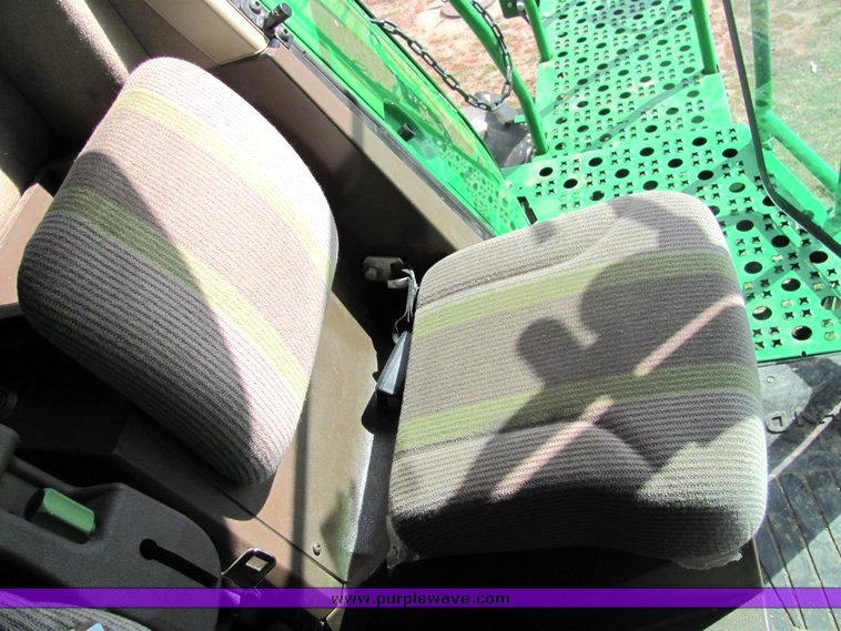 image for item 3061 2008 John Deere 9770 STS combine