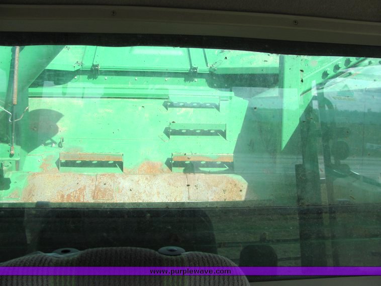 image for item 3061 2008 John Deere 9770 STS combine