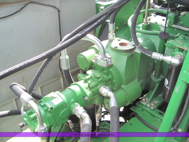 image for item 3061 2008 John Deere 9770 STS combine