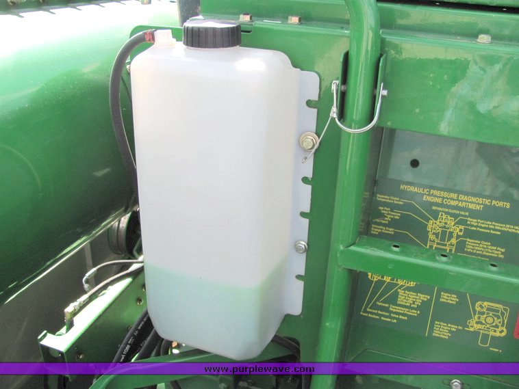 image for item 3061 2008 John Deere 9770 STS combine