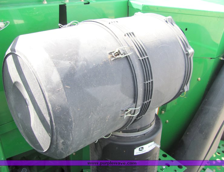 image for item 3061 2008 John Deere 9770 STS combine