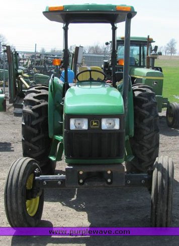 image for item 3128 2000 John Deere 5410 utility tractor