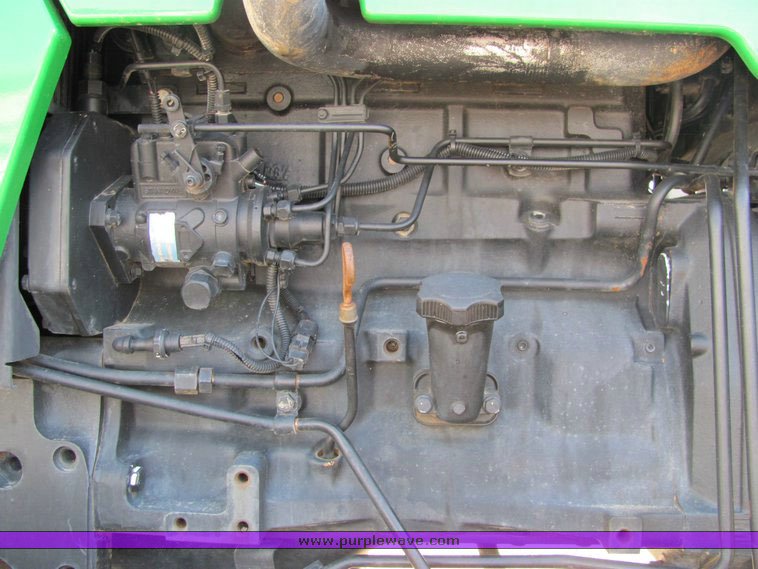 image for item 3128 2000 John Deere 5410 utility tractor