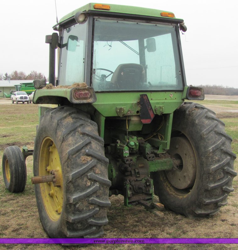 image for item 3320 1974 John Deere 4430 tractor