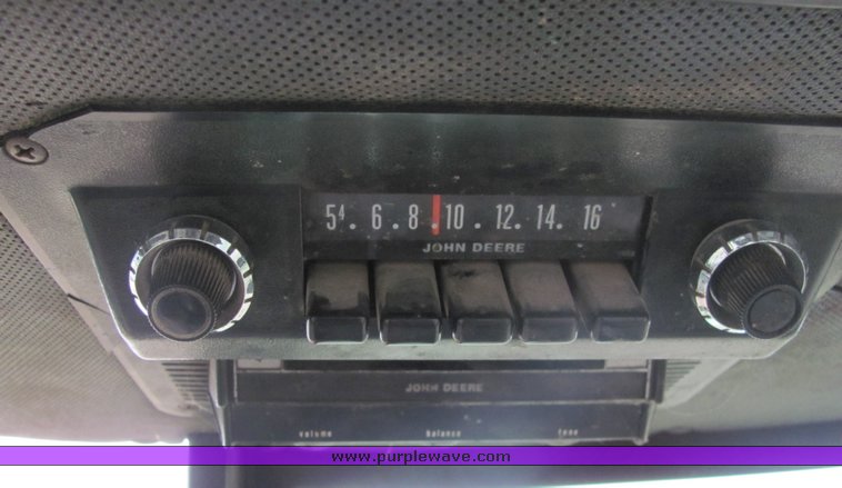 image for item 3320 1974 John Deere 4430 tractor