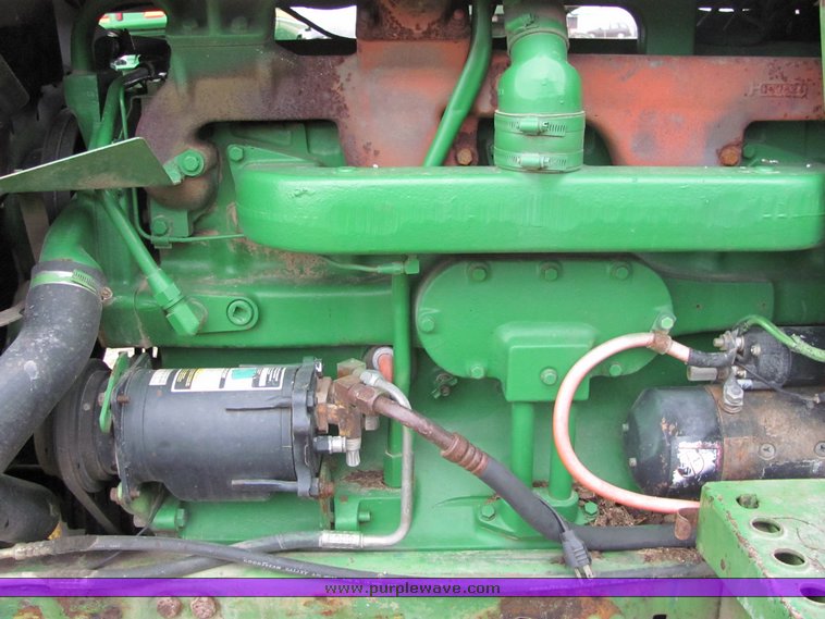 image for item 3320 1974 John Deere 4430 tractor