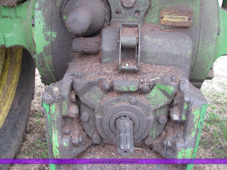 image for item 3320 1974 John Deere 4430 tractor