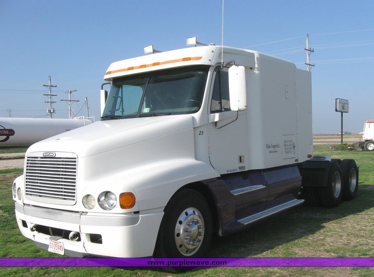 image for item 3969 1998 Freightliner Conventional FLC120 semi tractor