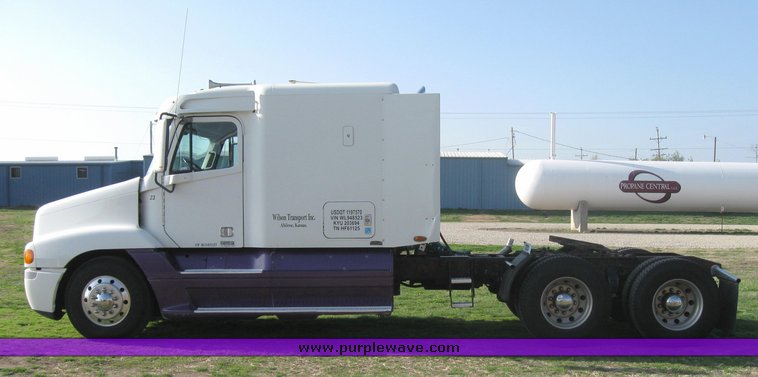 image for item 3969 1998 Freightliner Conventional FLC120 semi tractor