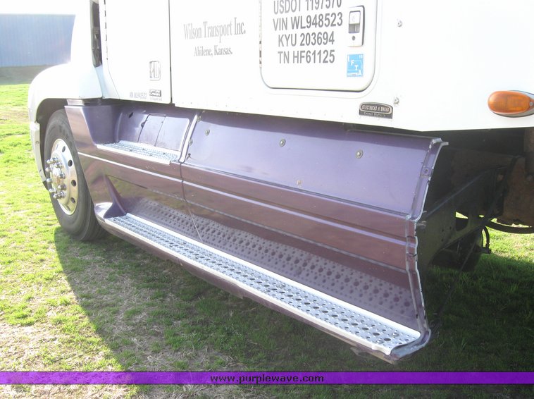 image for item 3969 1998 Freightliner Conventional FLC120 semi tractor